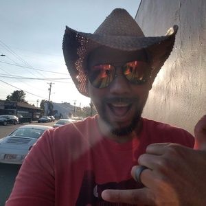 Meet your Posher, James